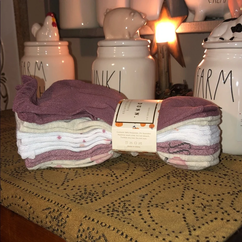 Rae Dunn Fall Themed 6 Pair Women’s Cushioned Quarter Socks Shoe Size 4-10